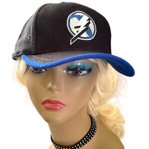 Logo Athletic NHL Tampa Bay Lightning 90s Sports Cap